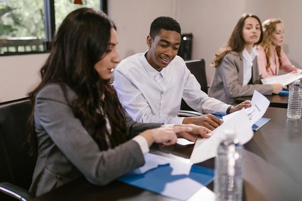 Optimisez votre temps avec l'envoi en ligne de lettres recommandées